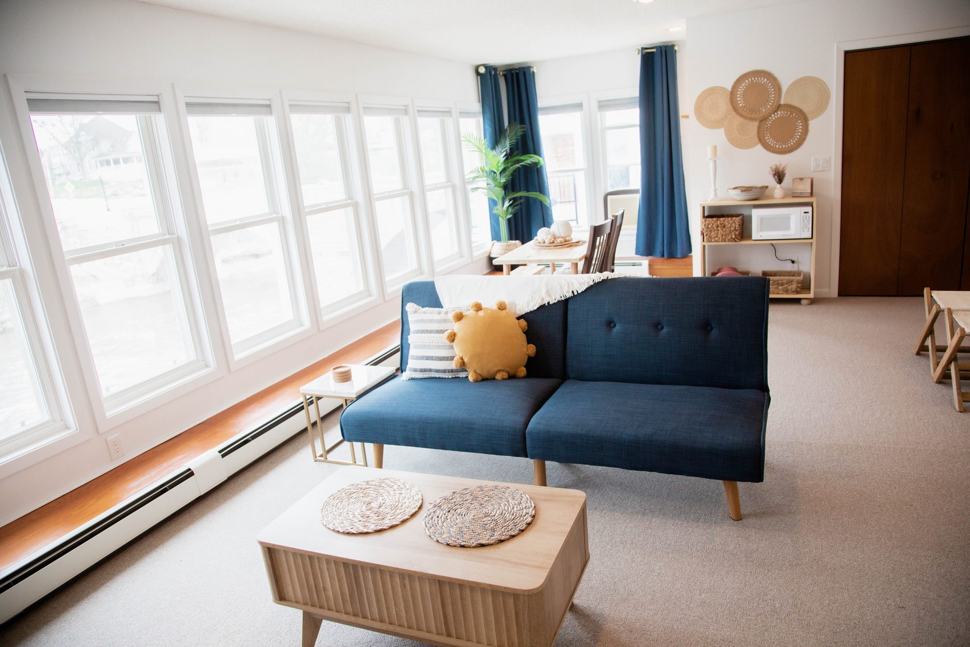 Suite A sitting area
