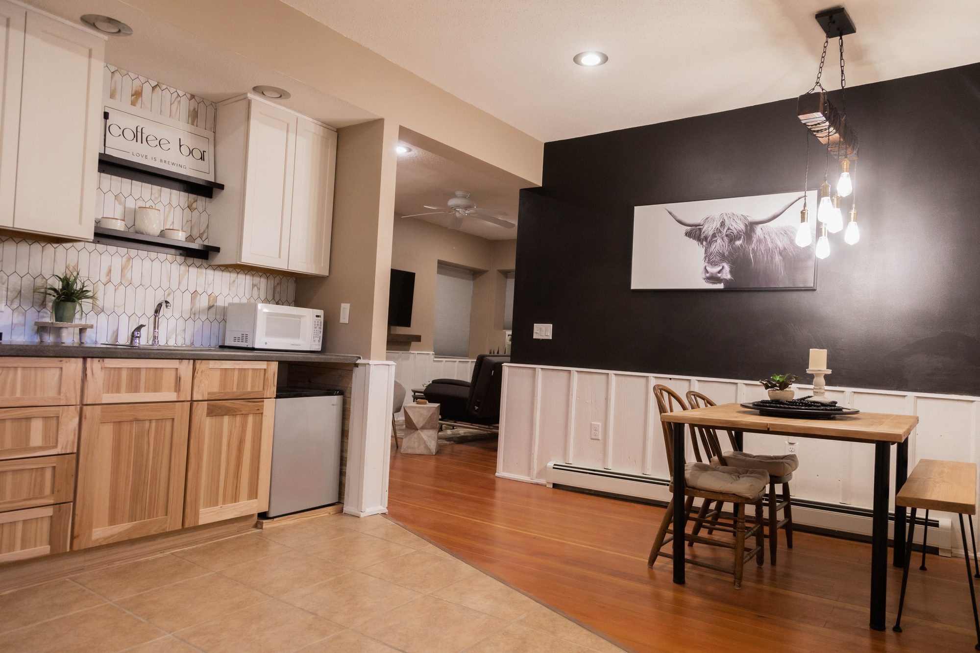 Suite B kitchenette and coffee bar
